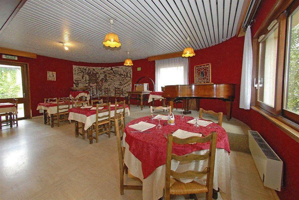 Logis Hotel Restaurant Du Commerce ลากานูร์ก ภายนอก รูปภาพ